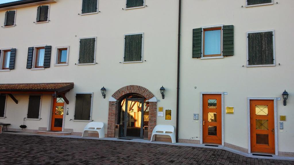 Relais Corte Pontigliardo Cola  Exterior photo