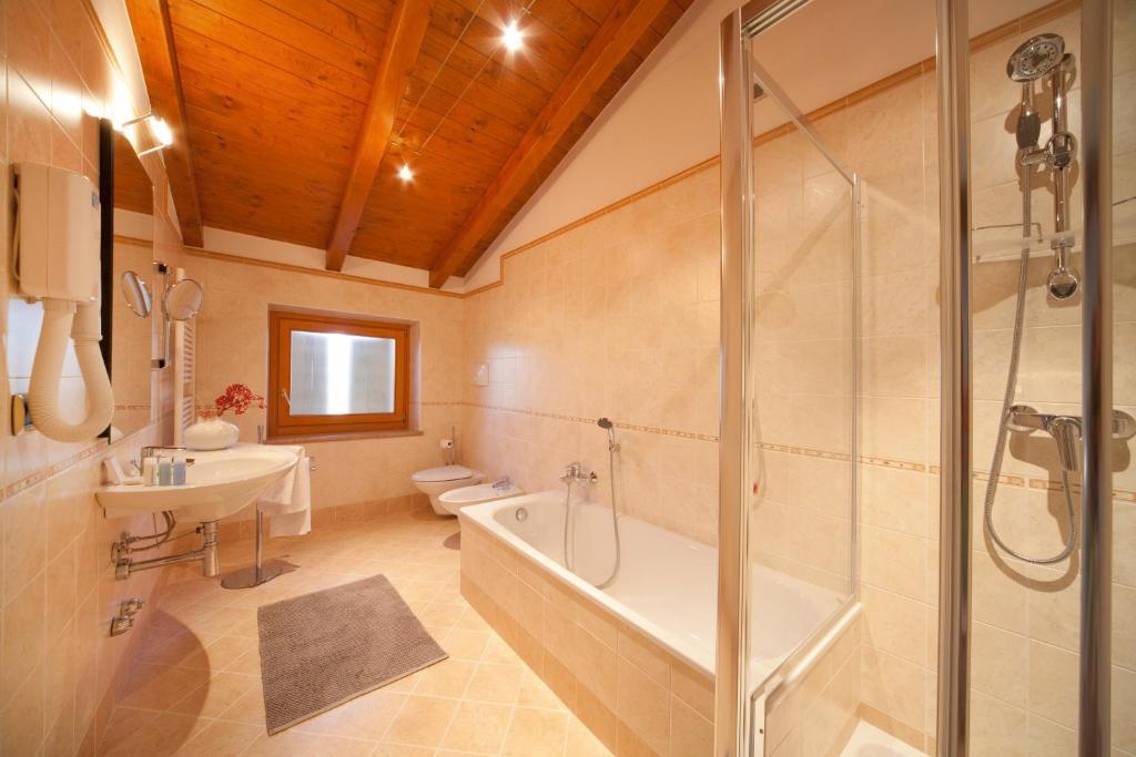 Relais Corte Pontigliardo Cola  Room photo